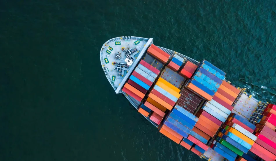 Impacto de las tarifas de importación desde China en el transporte marítimo